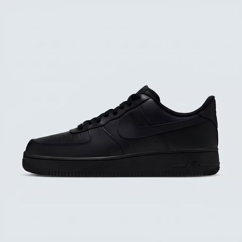 Zapatillas Nike Air Force 1 07 Triple Black Hombre CW2288-001
