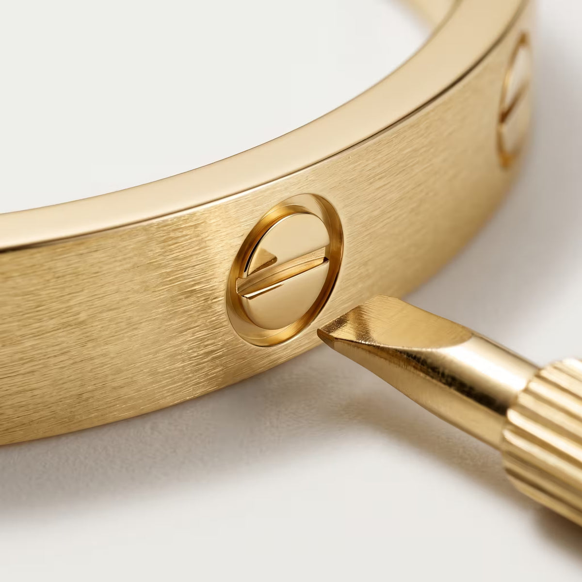 Bracelet Cartier Love Or jaune brossé