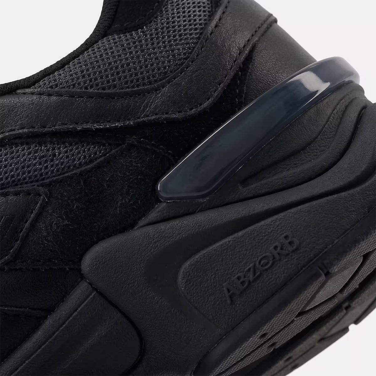 New Balance 9060 Triple Black U9060NRI