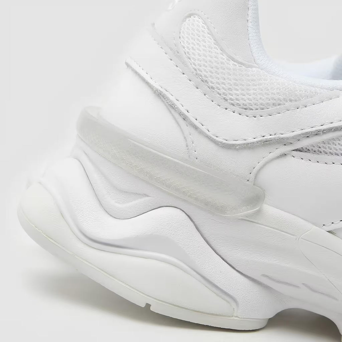 New Balance 9060 Triple White U9060NRJ Heren Sneakers Volledig Wit