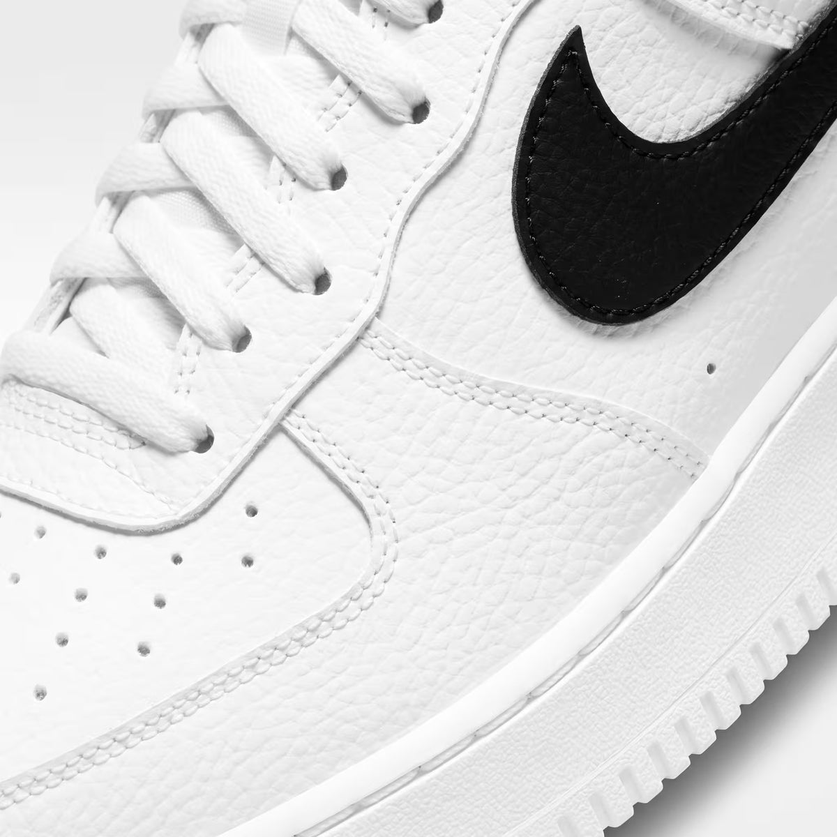 Nike Air Force 1 '07 Weiß Schwarz