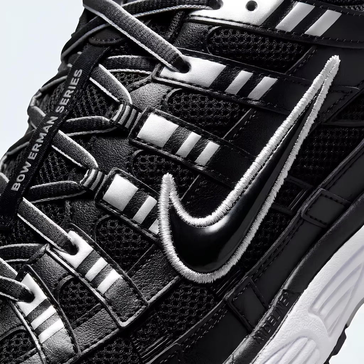 حذاء Nike P-6000 Black Metallic Silver